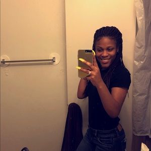 Meet your Posher, Kenyahda